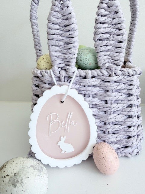 Scalloped Easter Name Tag